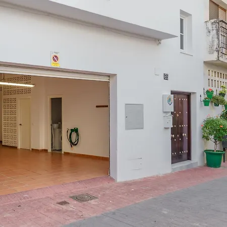 Premium Oldtown House 