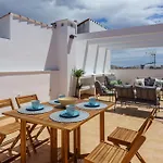 Premium Oldtown House 