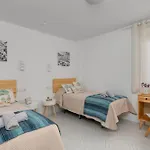 Premium Oldtown House 