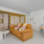 Premium Oldtown House 