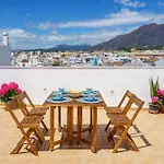 Premium Oldtown House 