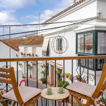 Premium Oldtown House 