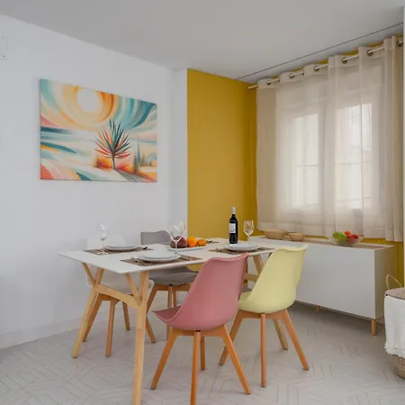 Premium Oldtown House 