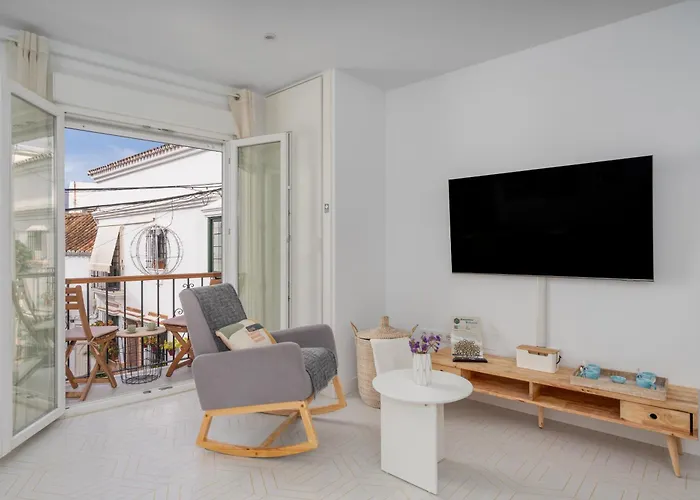 Premium Oldtown House 