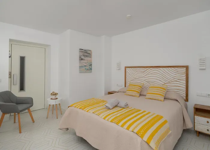 Premium Oldtown House 