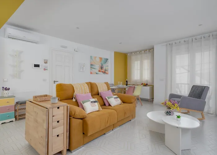 Premium Oldtown House 