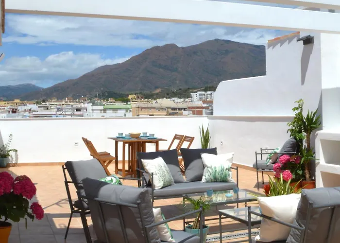 Premium Oldtown House 