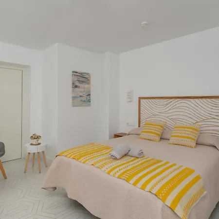 Premium Oldtown House 